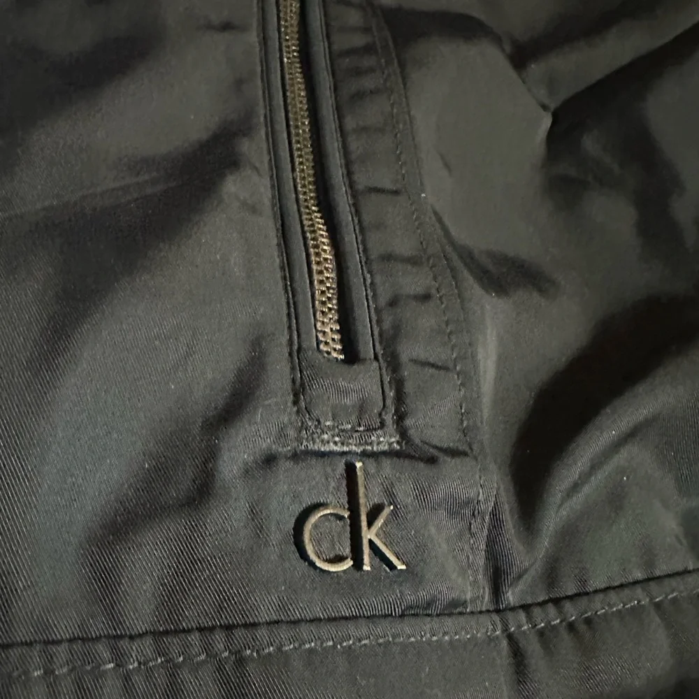 Calvin Klein Men's Navy Core Lightweight Nylon Jacket, Hidden Hood, Size xxl